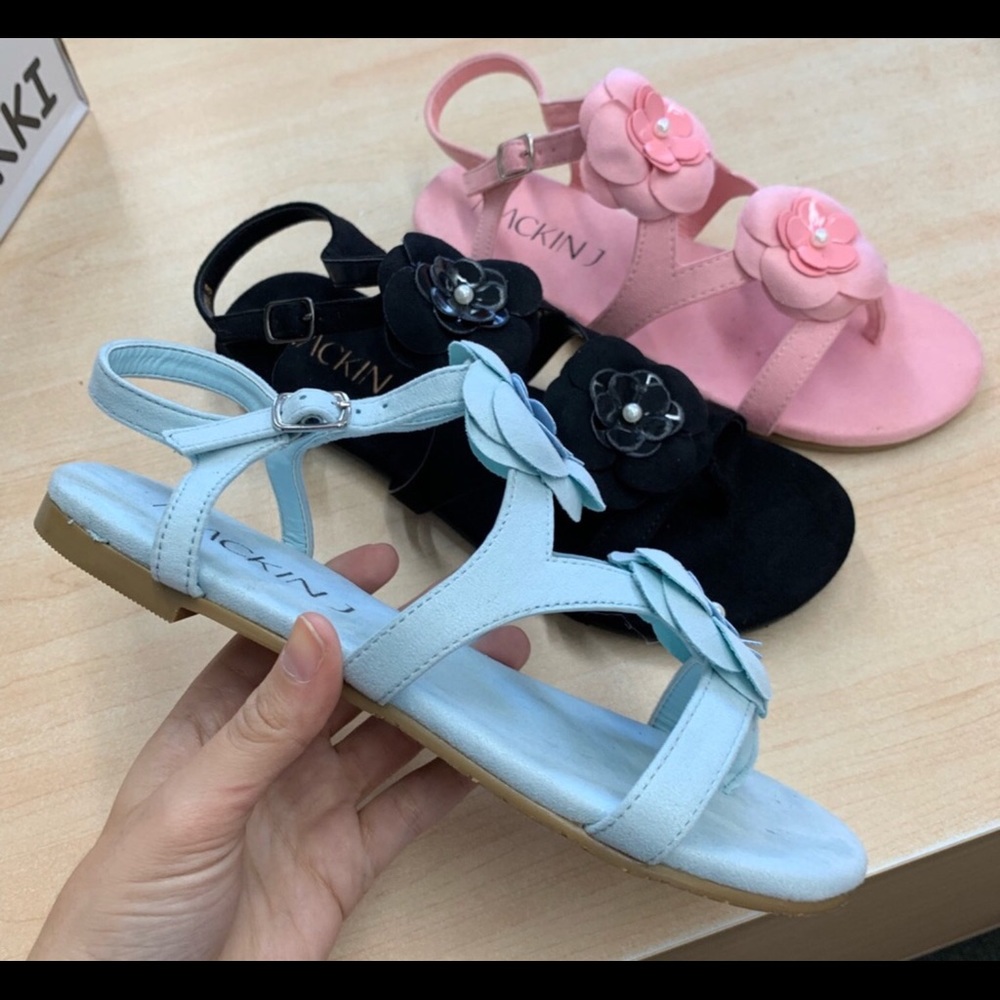 Mackin J Black Vegan Suede Flat Strap Flower Pearl Accent Flat Sandals New - Picture 2 of 6